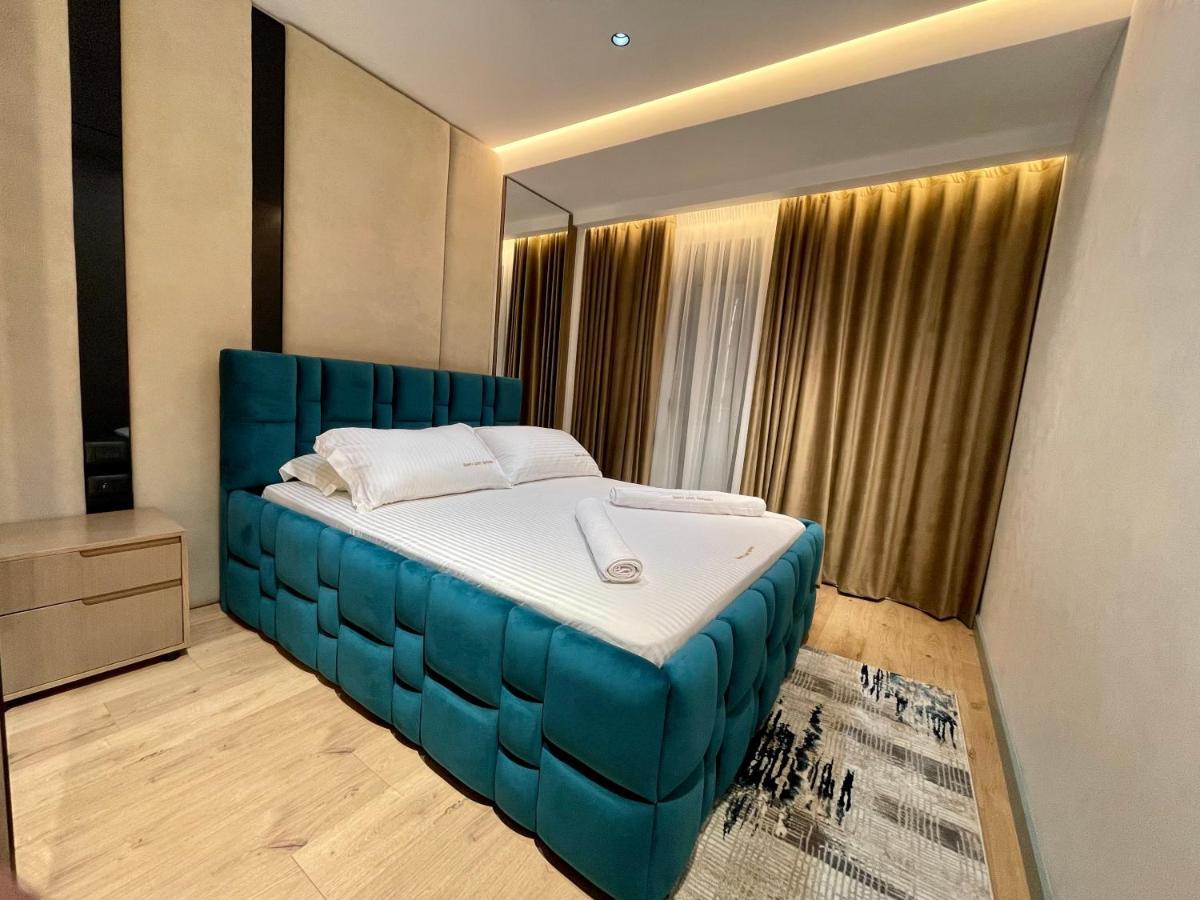 Queens Luxury Apartments ติรานา ภายนอก รูปภาพ