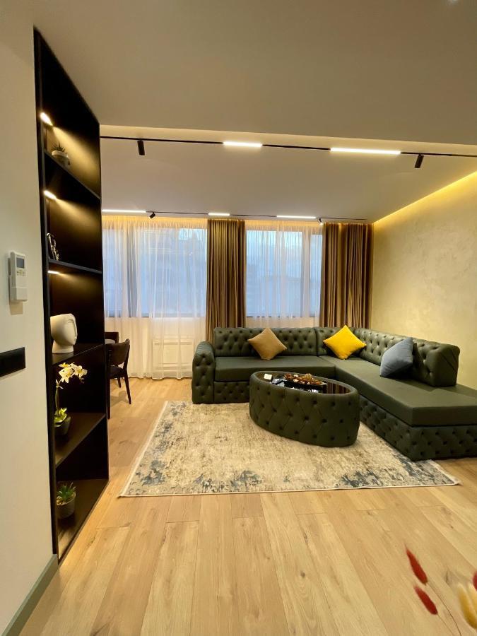 Queens Luxury Apartments ติรานา ภายนอก รูปภาพ
