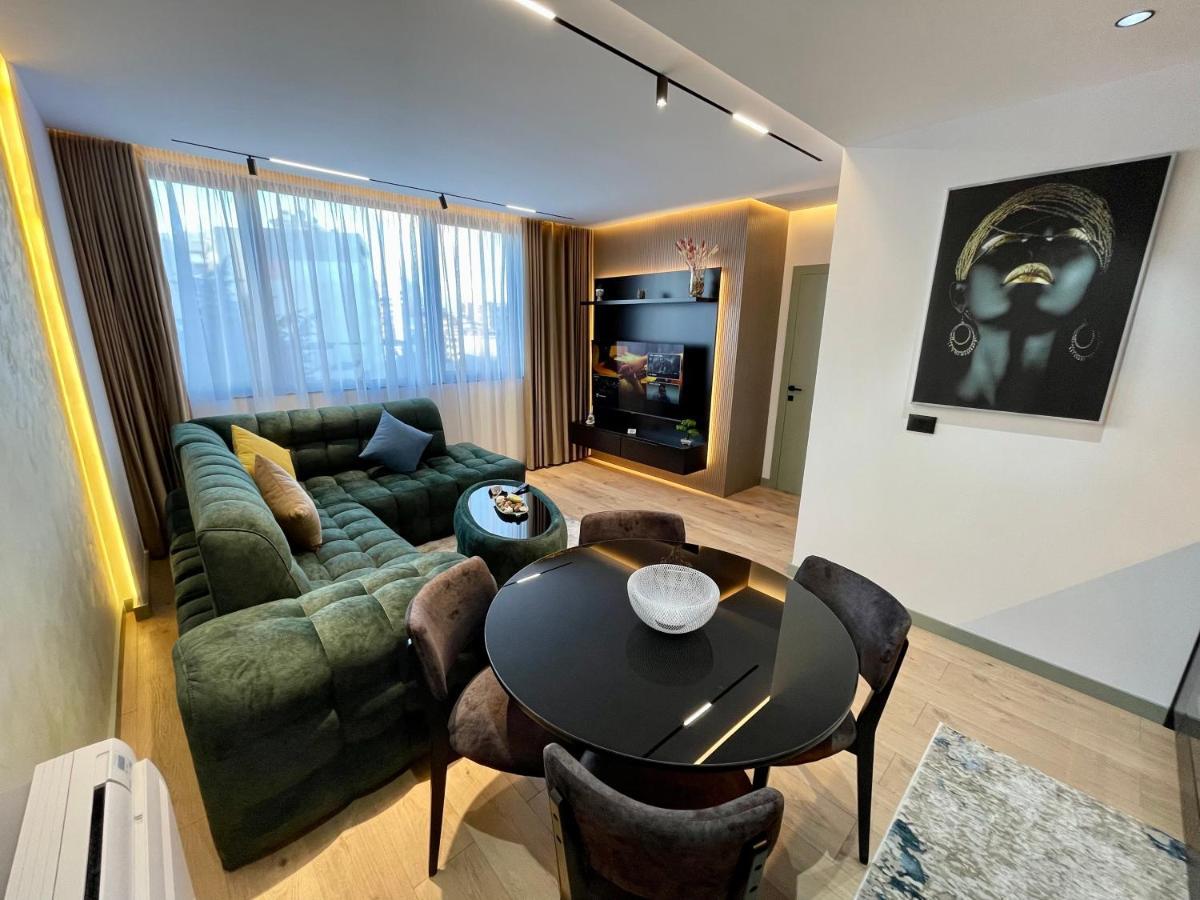 Queens Luxury Apartments ติรานา ภายนอก รูปภาพ