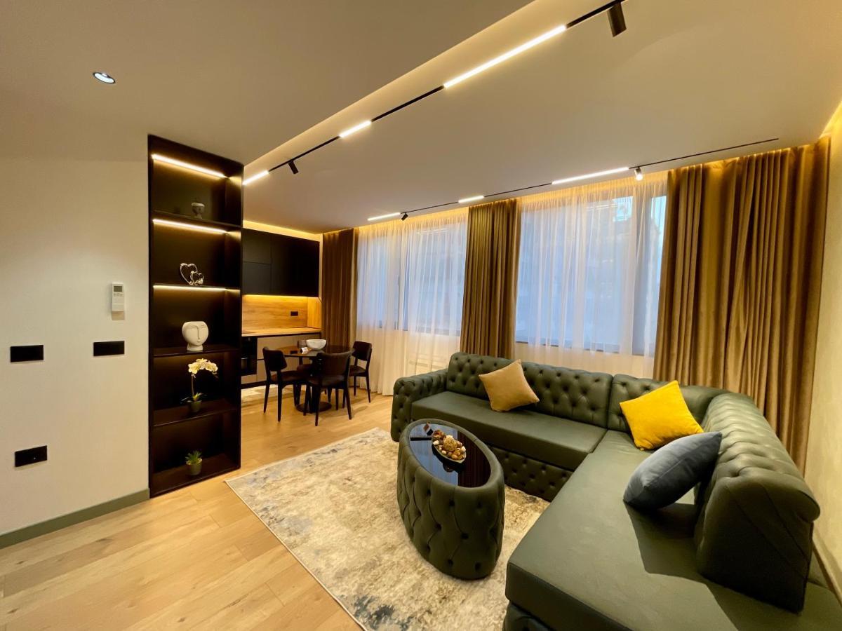 Queens Luxury Apartments ติรานา ภายนอก รูปภาพ